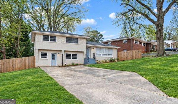 2971 Valley Ridge Drive, Decatur