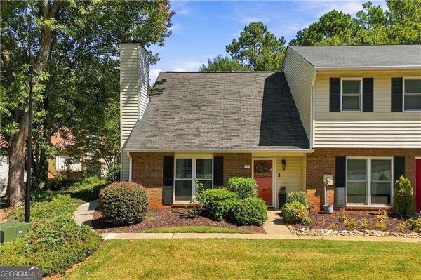 1280 Jamestowne Trail, Alpharetta