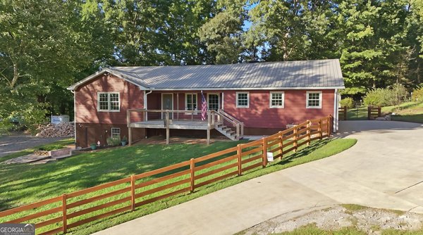 1133 Ricky West Road, Cleveland