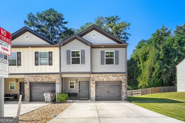 6051 Oak Bend Court Riverdale