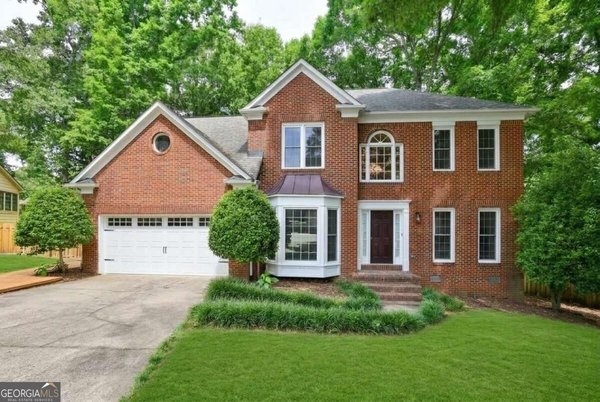 main picture of 160 Windview Place, Johns Creek