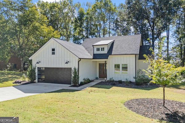 220 Fairlane Drive, Athens