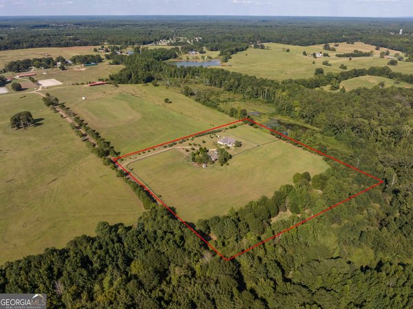 670 Bethany Church Road, Pine Mountain