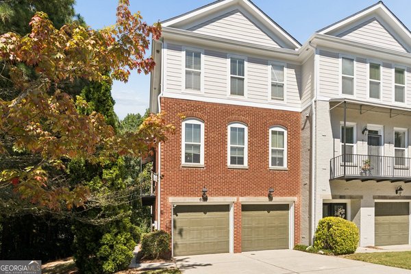 6015 Brookside Oak Circle Norcross