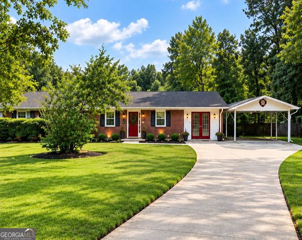 345 Oakhill Cir covington