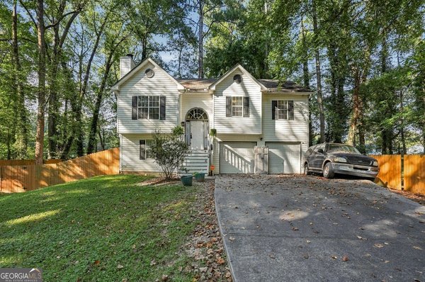 1568 Pine Circle Austell
