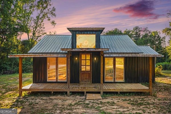842 Sunset Road, Canon