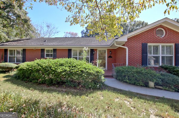 2 Brookside Drive Newnan