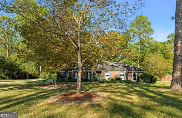 118 Pineneedle Road Statesboro