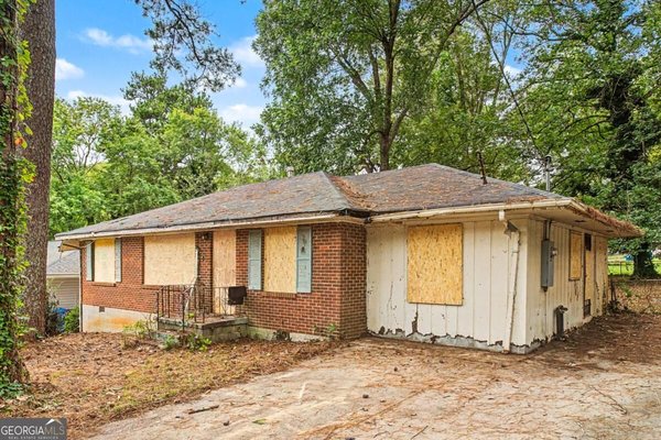2411 Baywood Drive, Atlanta