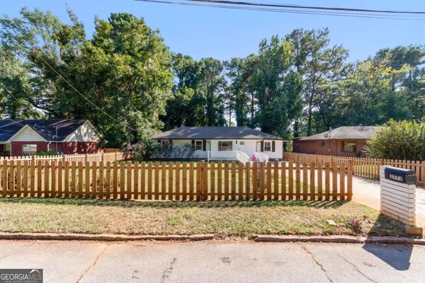 3773 Larkspur Terrace Decatur