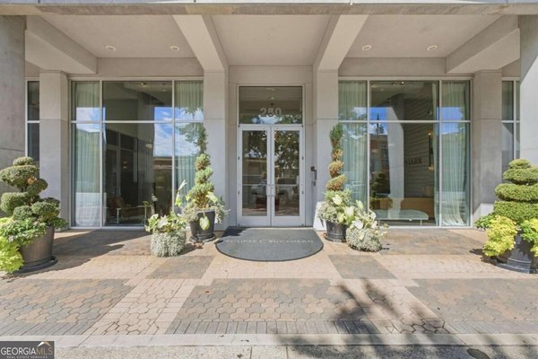250 Pharr Road, Atlanta