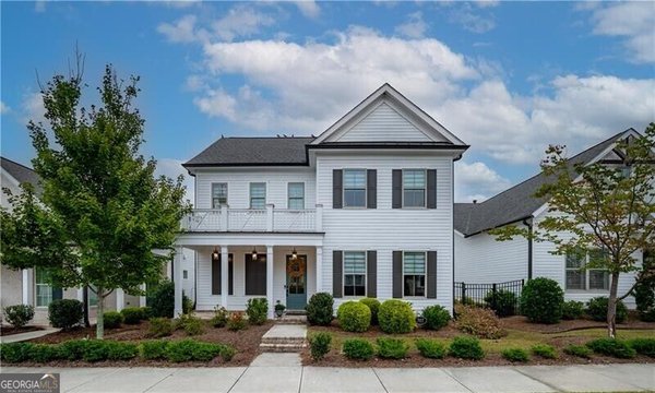 707 Hickory Hollow Walk, Canton