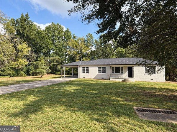 950 Dale Drive Mableton