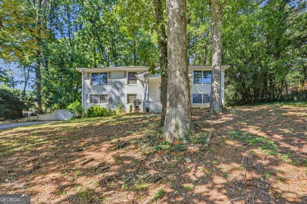 6489 Lynndale Morrow