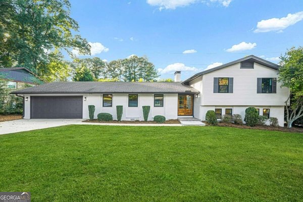 main picture of 6628 Cherry Tree Lane, Sandy Springs