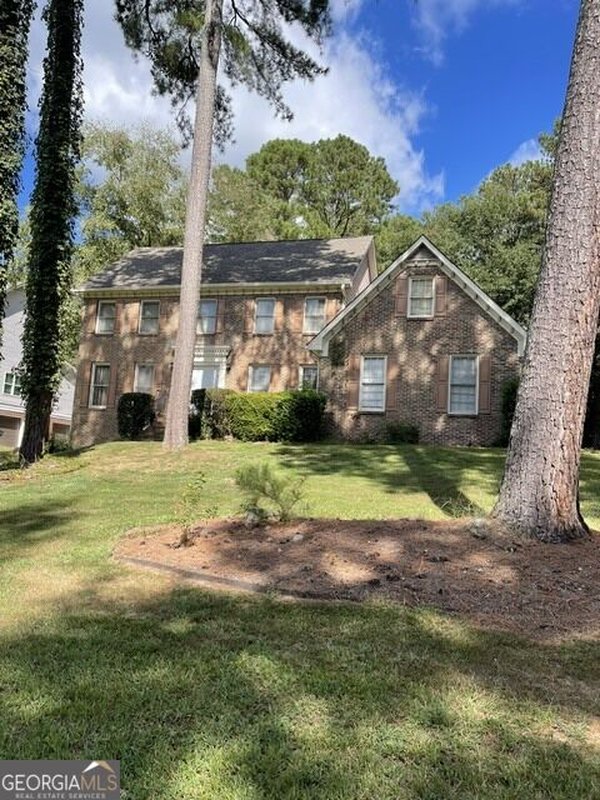 5160 Shadow Path Lane Lilburn