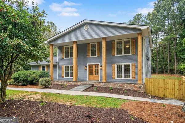 1498 Meadowcreek Court Dunwoody