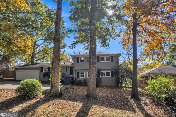 2363 Oakridge Court Decatur