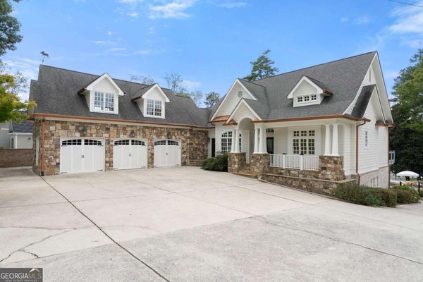 8190 Bennett Lane Gainesville