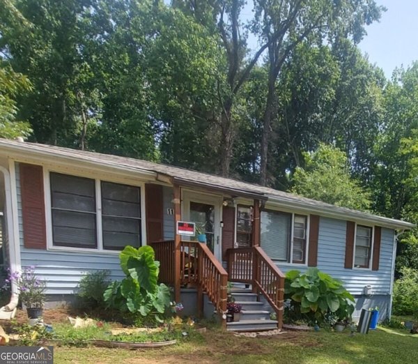117 Lake Drive, Griffin