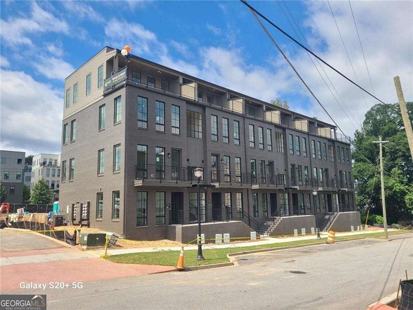1281 Felix Court NW Atlanta