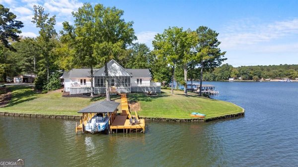 86 Hickory Court, Sparta