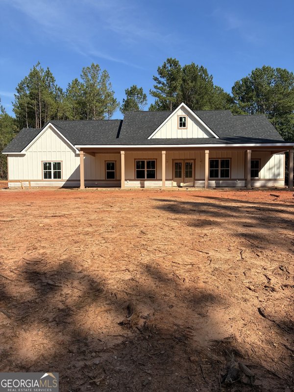 494 Gordon Road, Forsyth