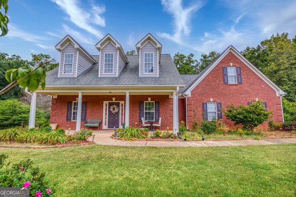 95 Blue Grass Way Oxford
