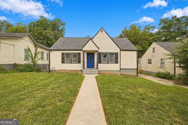 1677 M L King Jr Drive, Atlanta