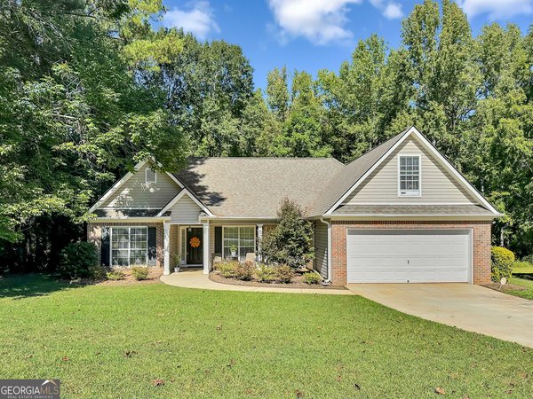 38 Pine Crescent, Newnan