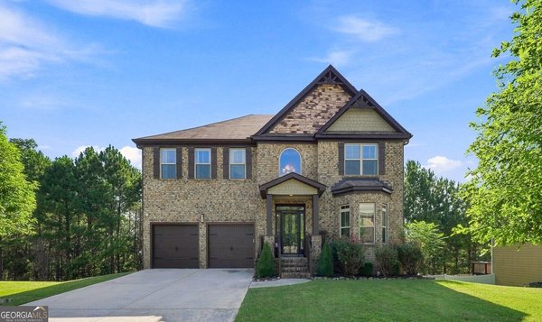 612 Baffling Lane, Fairburn