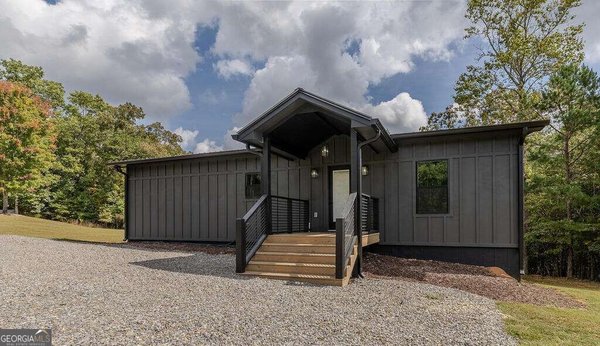 217 Harbin Court, Morganton