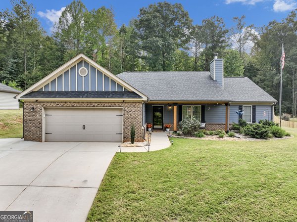 433 Emily Forest Way, Pendergrass