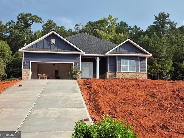 1108 Stiles Crossing Griffin
