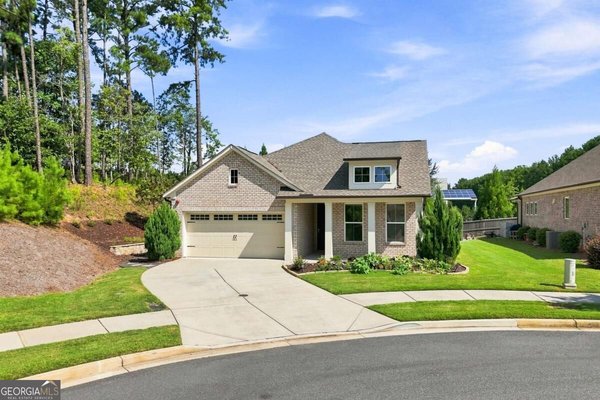 201 Floral Valley Drive, Woodstock