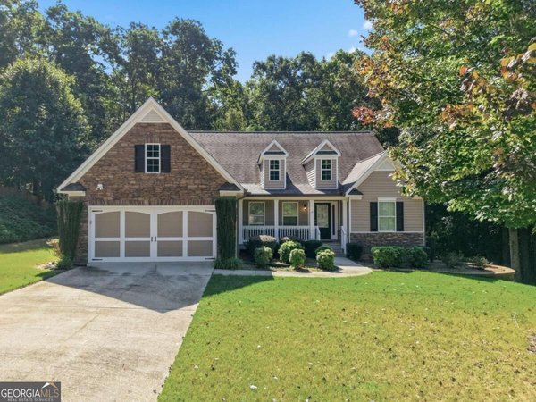 2516 Deep Wood Court, Loganville