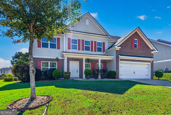 522 Bryant Lake Boulevard, Lagrange