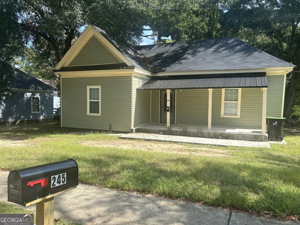 245 Atlanta Street Barnesville