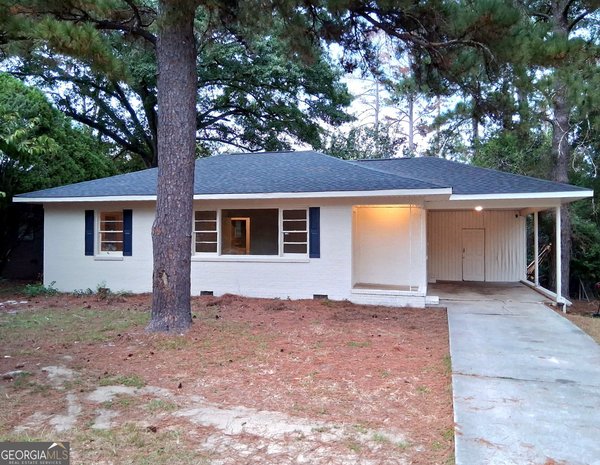 4260 Dellwood Drive Macon