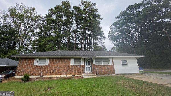 632 Pineridge Drive Forest Park