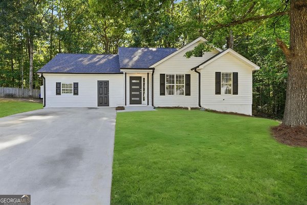648 Fieldcrest Drive, McDonough