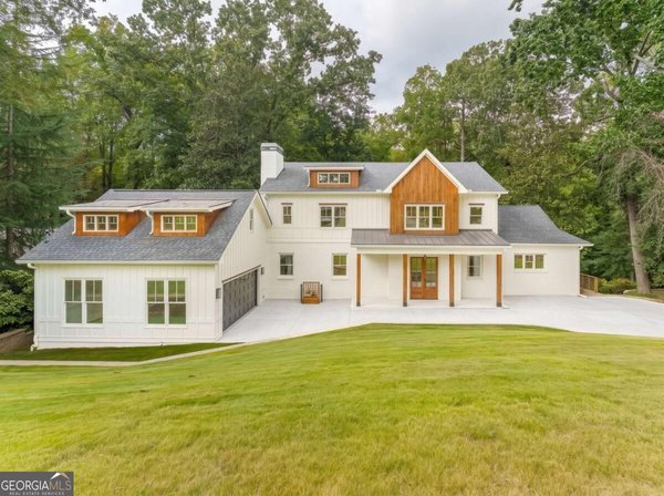 main picture of 6434 Cherry Tree Lane, Sandy Springs