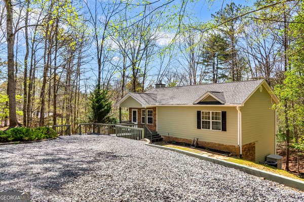 1205 Newport Drive Ellijay