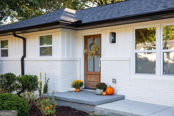 2088 Glendale Drive, Decatur