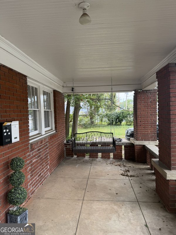2882 Church Street, East Point