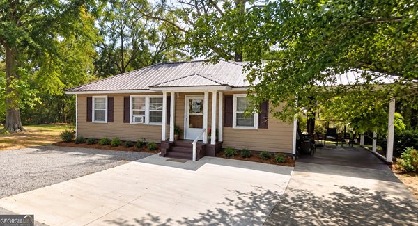 617 Adams Street Bowdon