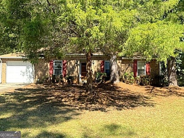 58 Rivercrest Drive Riverdale