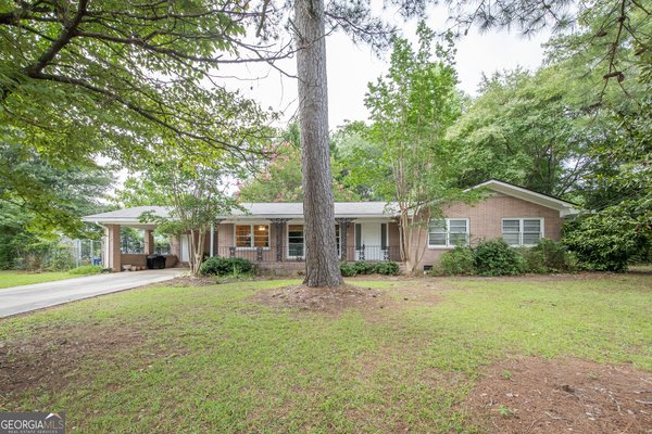 211 Bennett Circle Carrollton