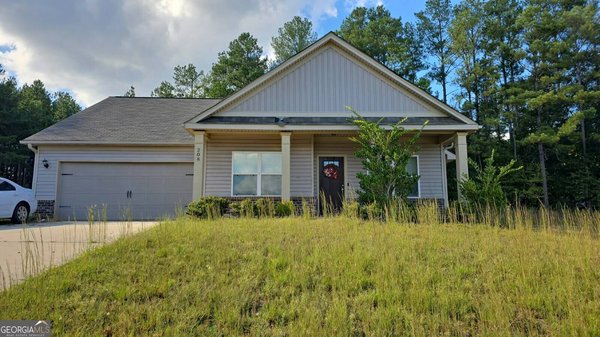 208 Glenview Trail Griffin